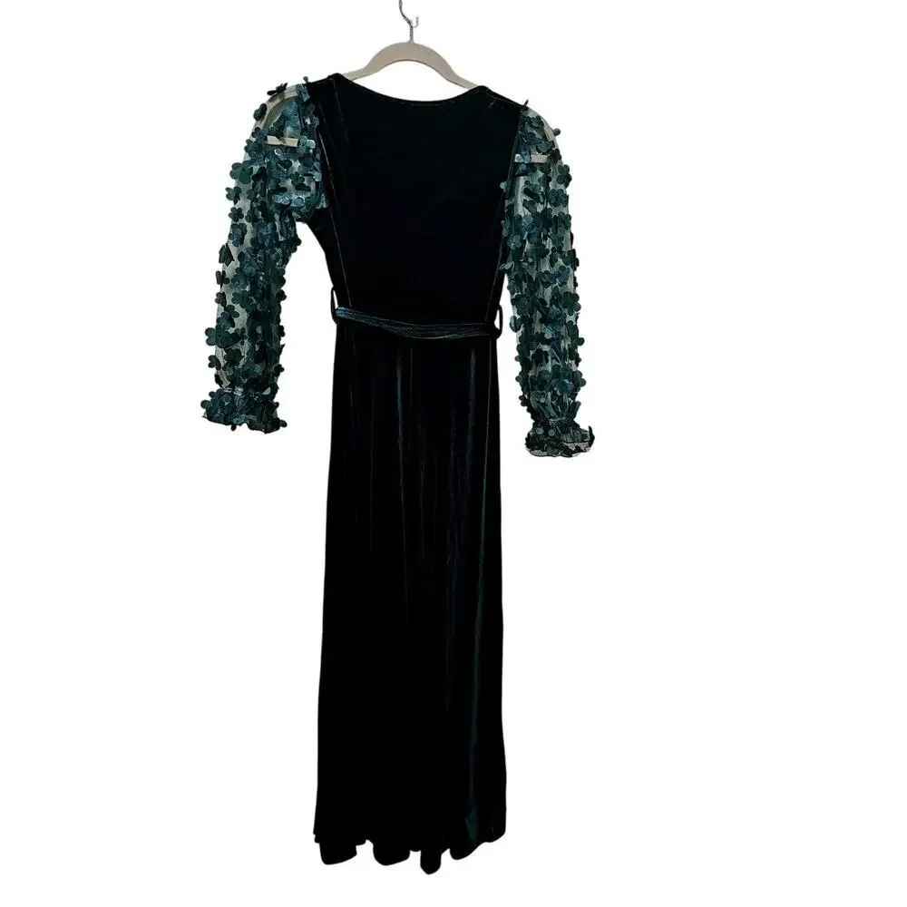 Velvet Holiday Maxi‎ L Dress Forest Green. 3D sheer floral Sleeve. Events Party